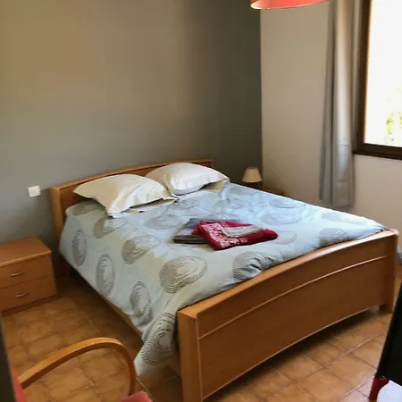 Maison D'en Face סאלבה